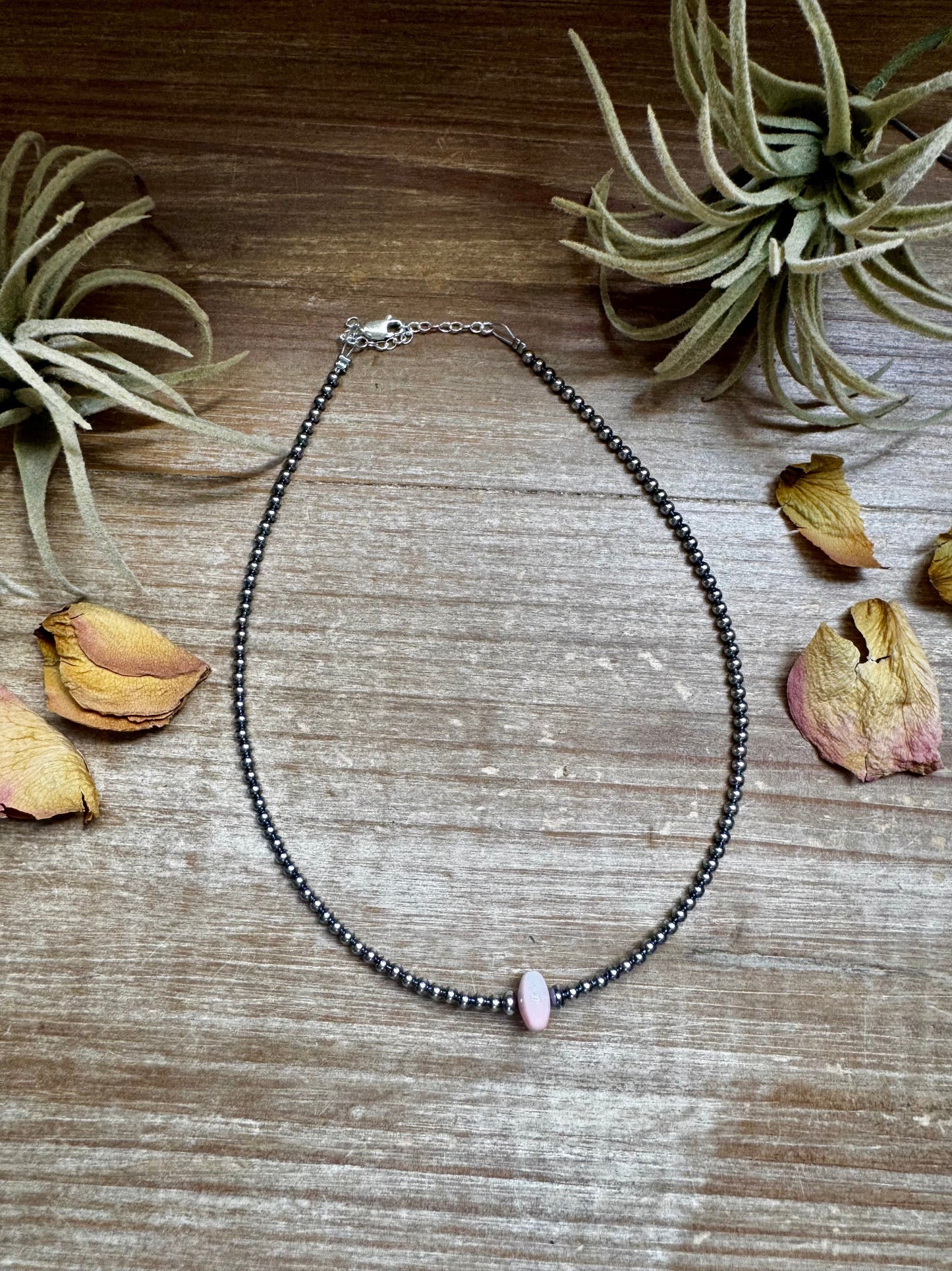 Sterling Silver Pearl Choker – Pink Conch Saucer Center – 14.5" + Extender